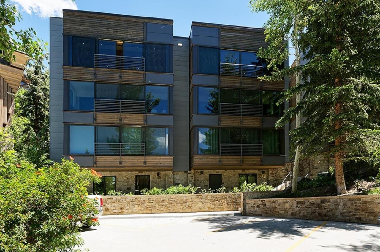 Durant Condominiums Unit C6, Ski-In Condo, 2 Blocks From The Silver Queen Gondola Aspen Exterior photo